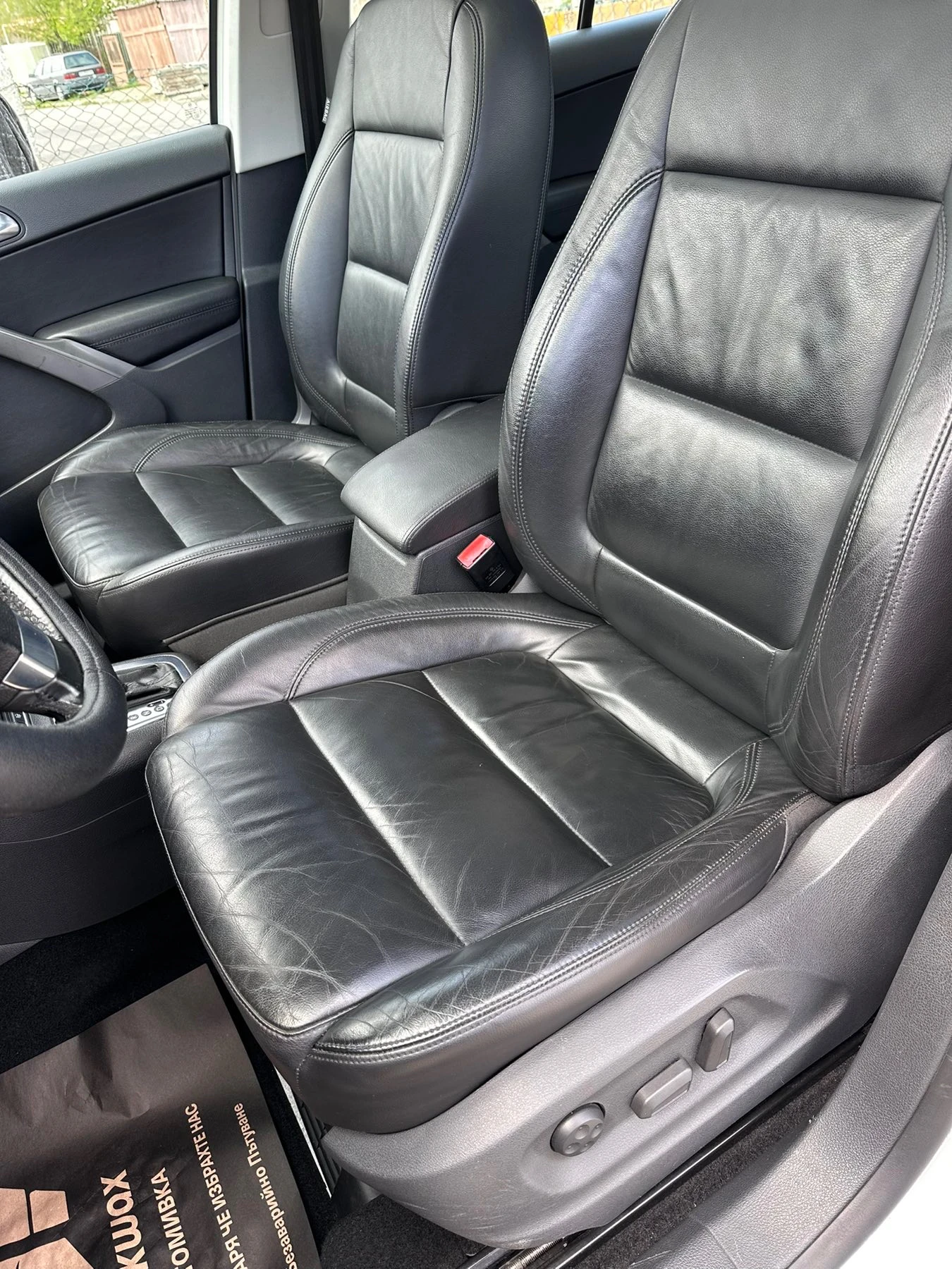 VW Tiguan Facelift, Sport, Track & Field, снимка 9 - Автомобили и джипове - 56035420