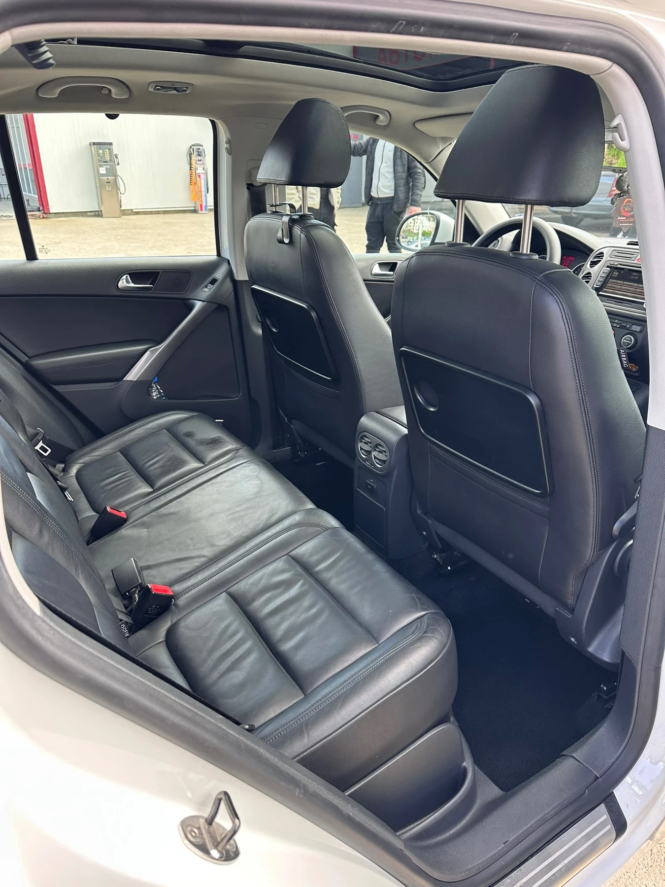 VW Tiguan Facelift, Sport, Track & Field, снимка 5 - Автомобили и джипове - 56035420
