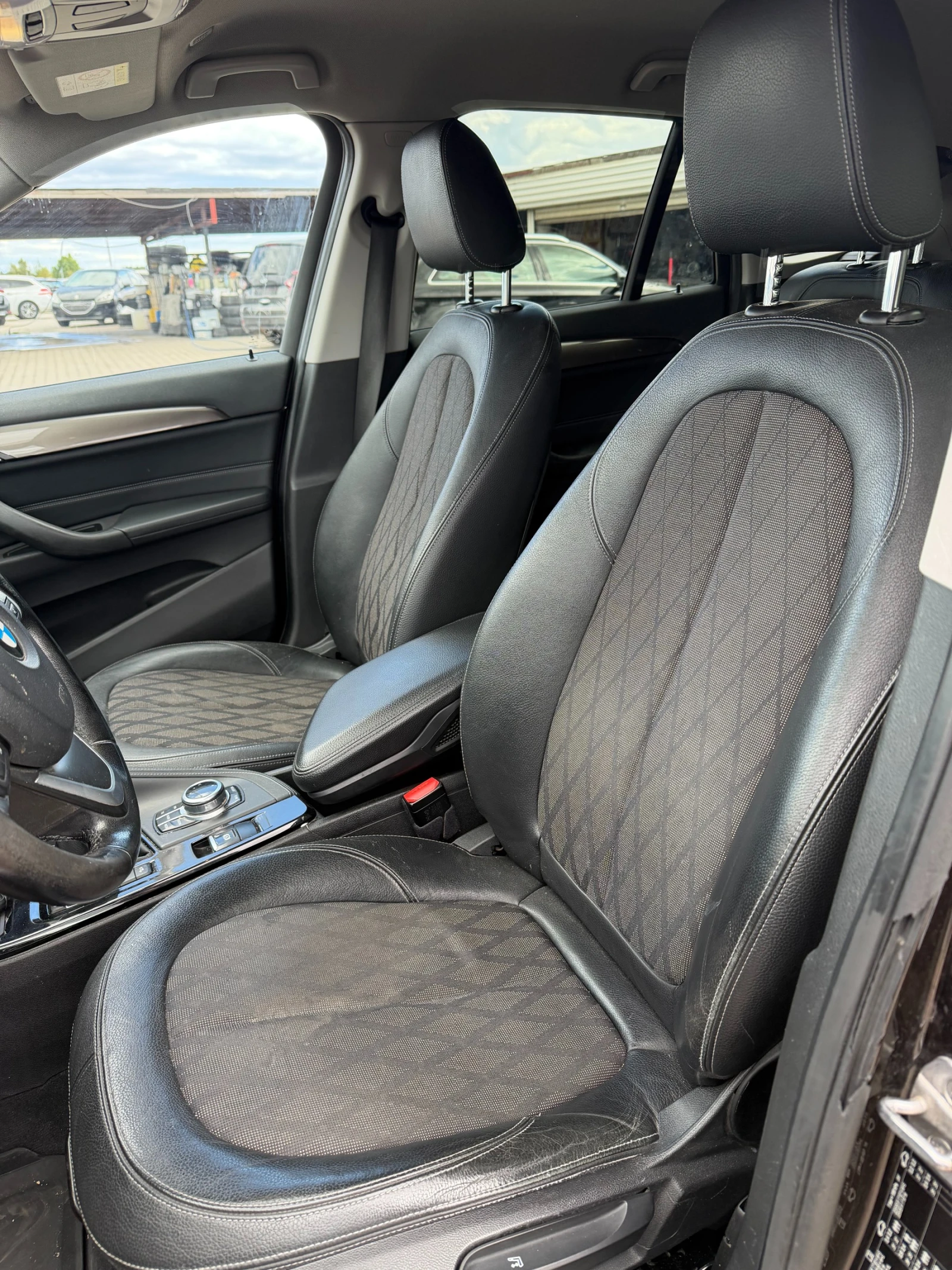 BMW X1 2.0D xDrive AVTOMAT/KOJA/NAVI/KAMERA EURO 6, снимка 12 - Автомобили и джипове - 56180420