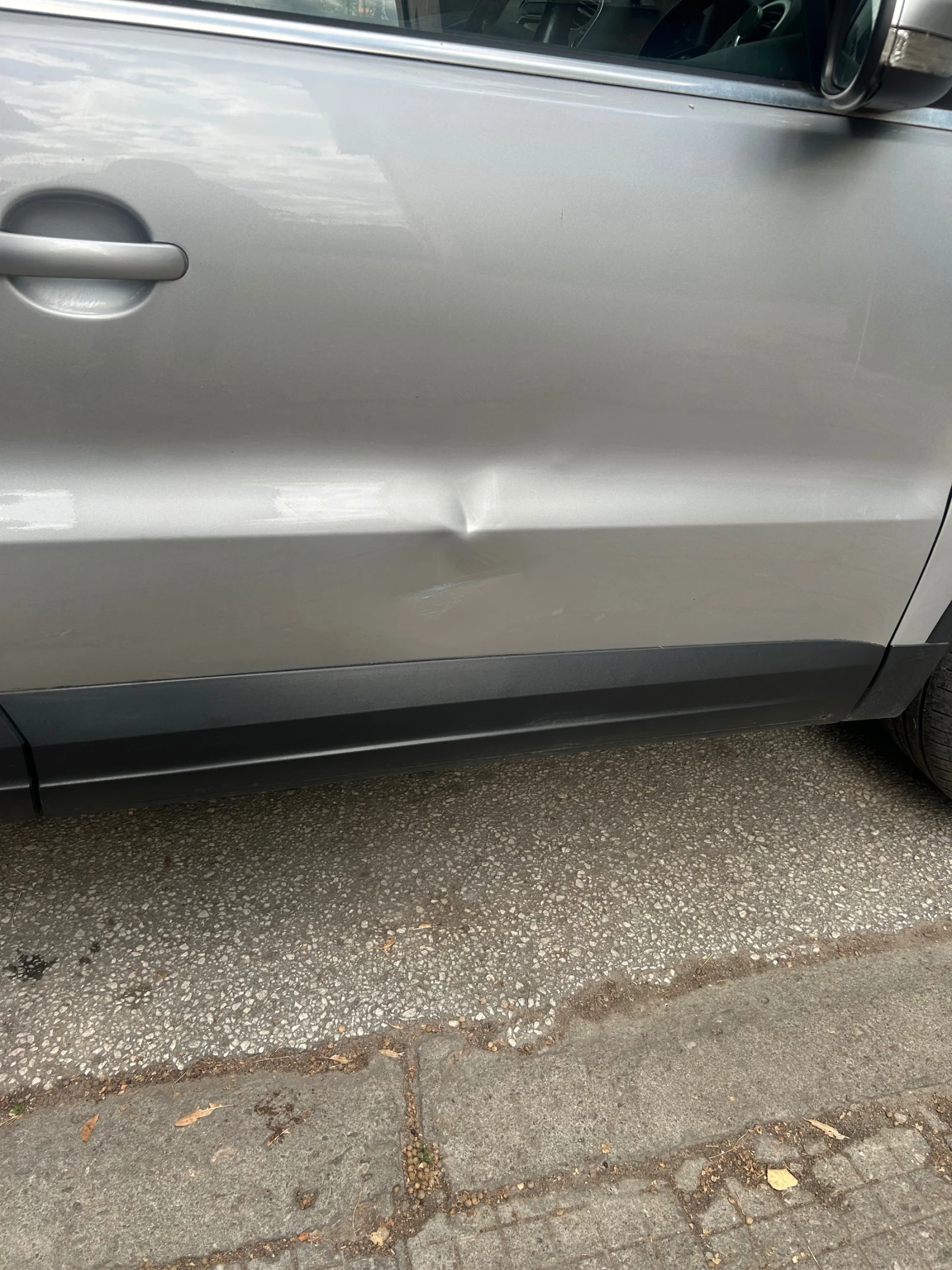VW Tiguan Vw tiguan sport 4x4, снимка 17 - Автомобили и джипове - 56313347