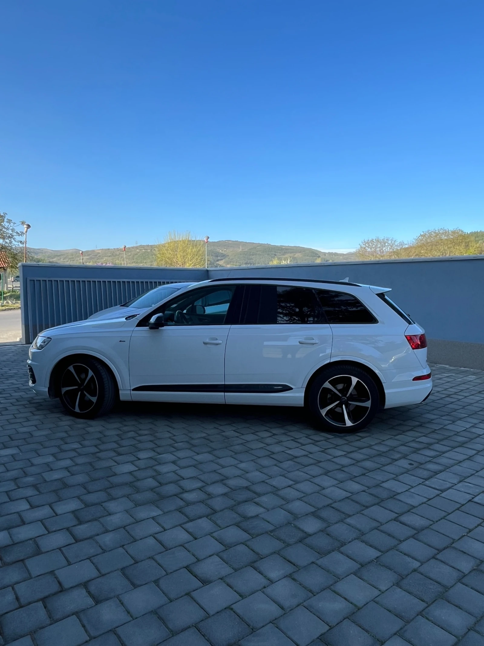 Audi Q7 S-LINE, снимка 5 - Автомобили и джипове - 56620885