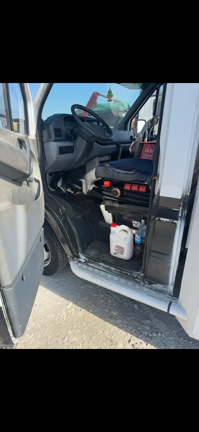 Mercedes-Benz Sprinter 412 2.9 ПЪТНА ПОМОЩ, снимка 8 - Бусове и автобуси - 54192304