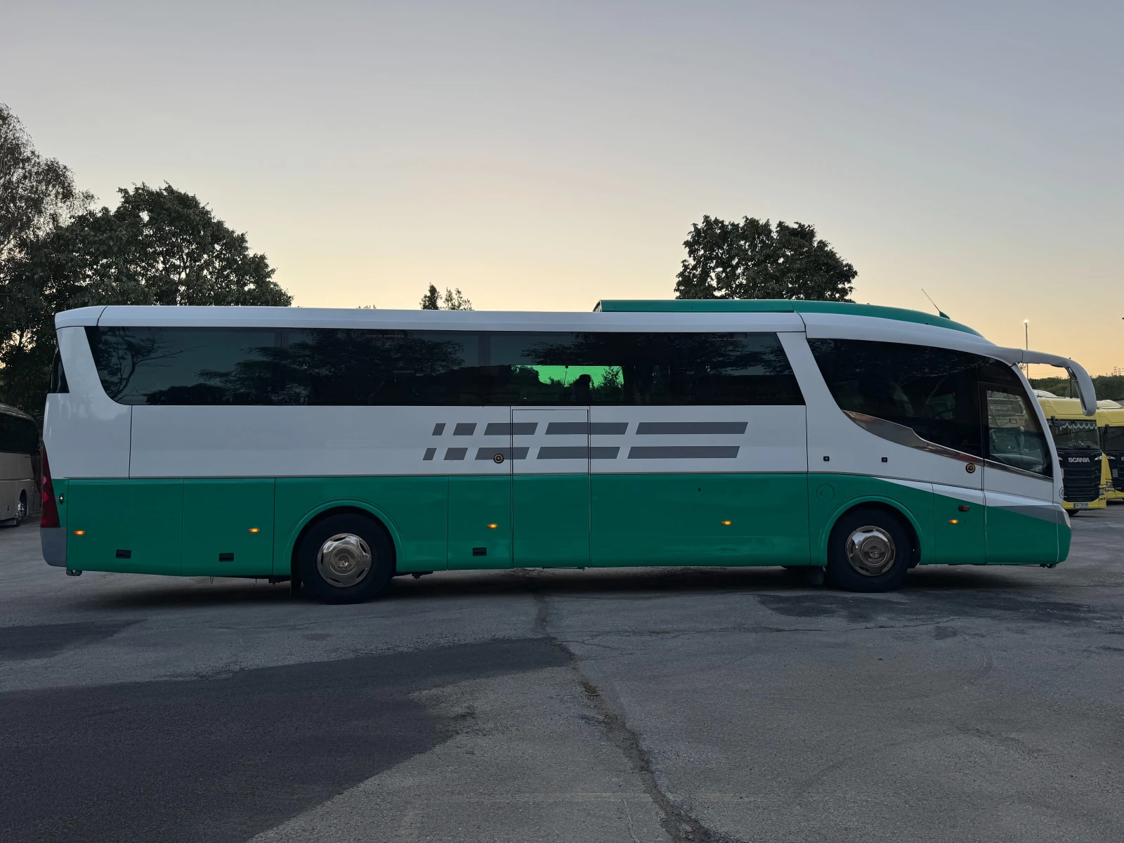 Scania Irizar, снимка 7 - Бусове и автобуси - 55496834