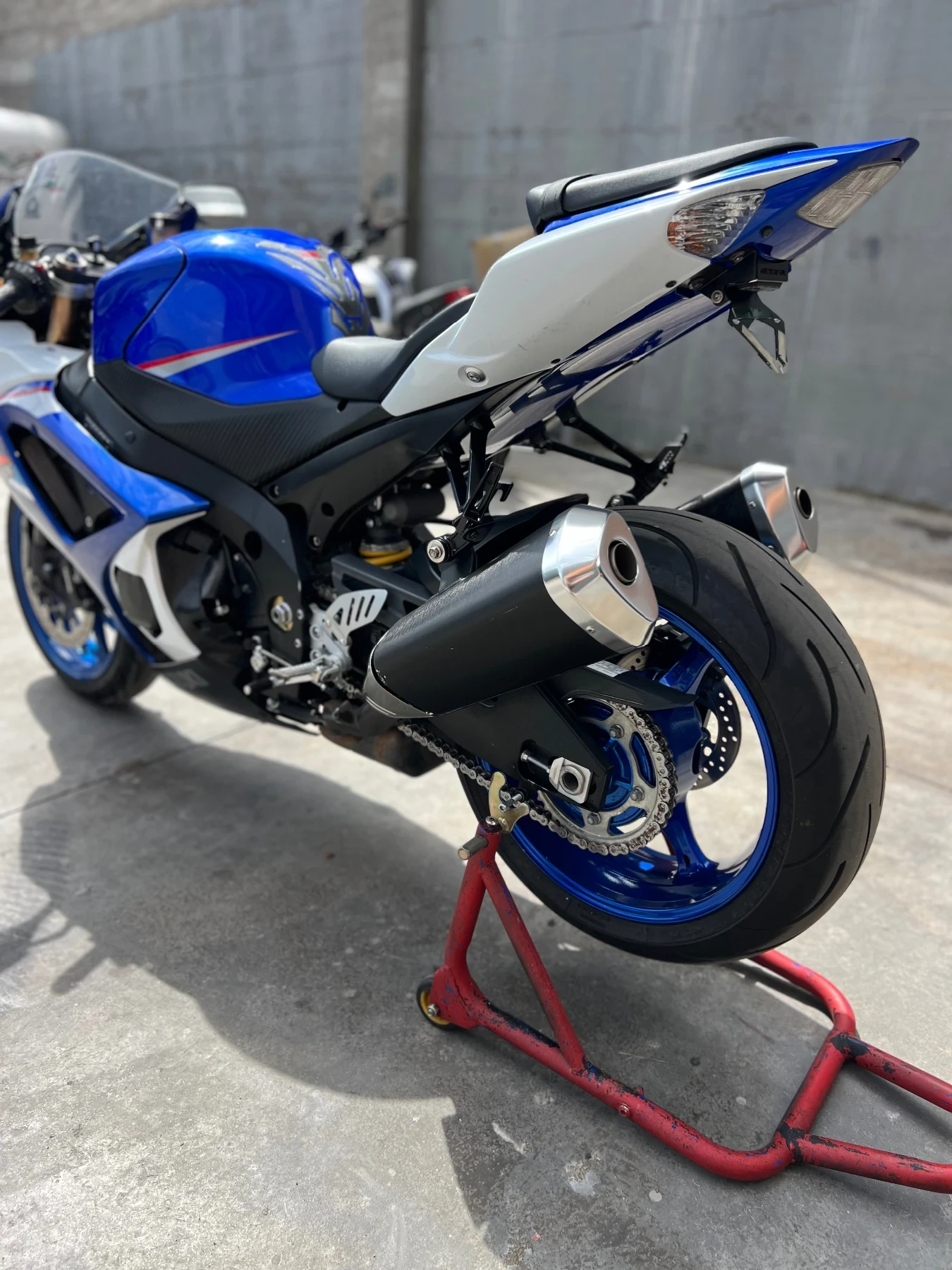 Suzuki Gsxr 1000 - изображение 4