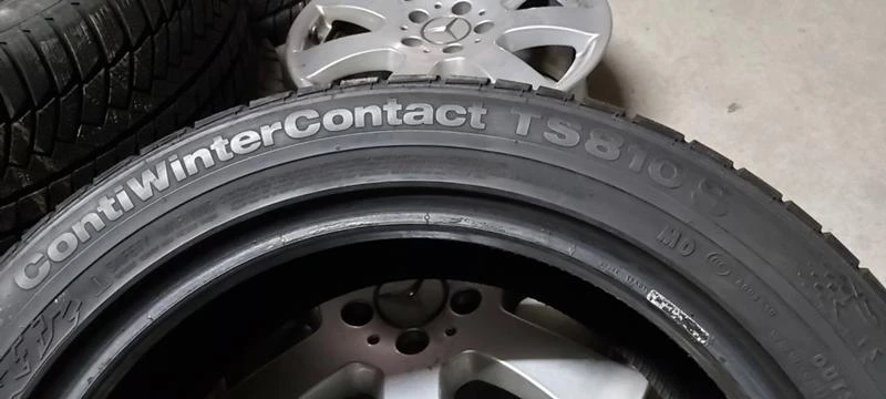 Гуми Зимни 255/45R18, снимка 6 - Гуми и джанти - 31140930