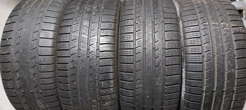 Гуми Зимни 255/45R18, снимка 1 - Гуми и джанти - 31140930