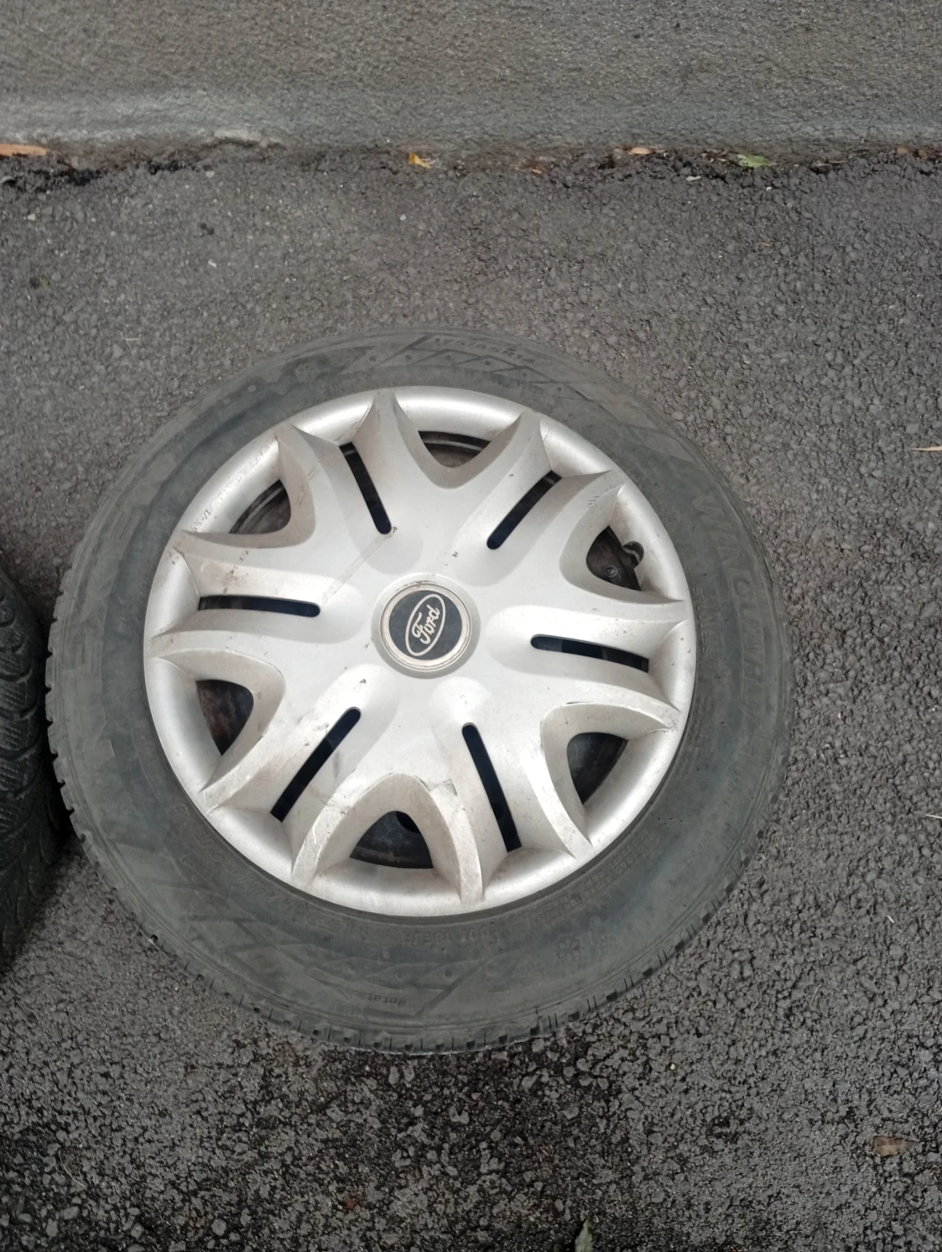 ���� � ������ 175/65R14 �� Ford | Mobile.bg � ����������� 8