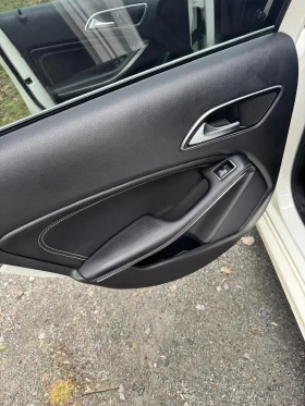 Mercedes-Benz A 220, снимка 12