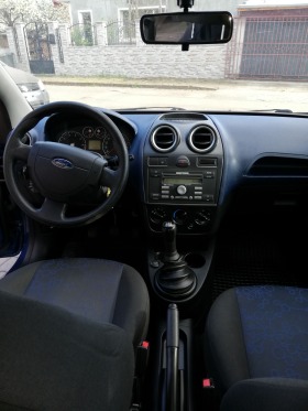 Ford Fiesta 1.3 бензин А/С УНИКАТ , снимка 5