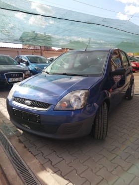 Ford Fiesta 1.3 бензин А/С УНИКАТ , снимка 1 - Автомобили и джипове - 45162835