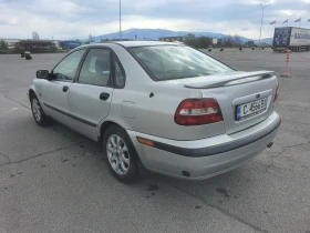 Volvo S40 - 900 € / 1760.25 лв. - 56339543 4