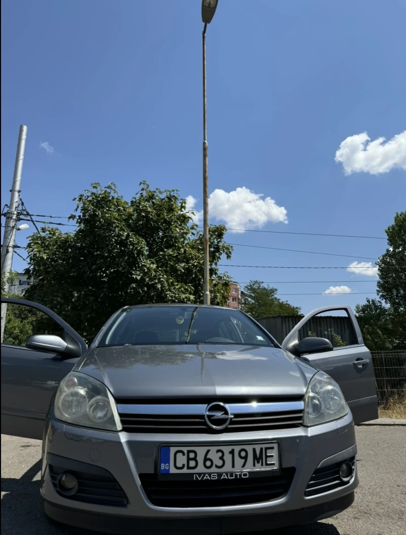 Opel Astra, снимка 4 - Автомобили и джипове - 48101312