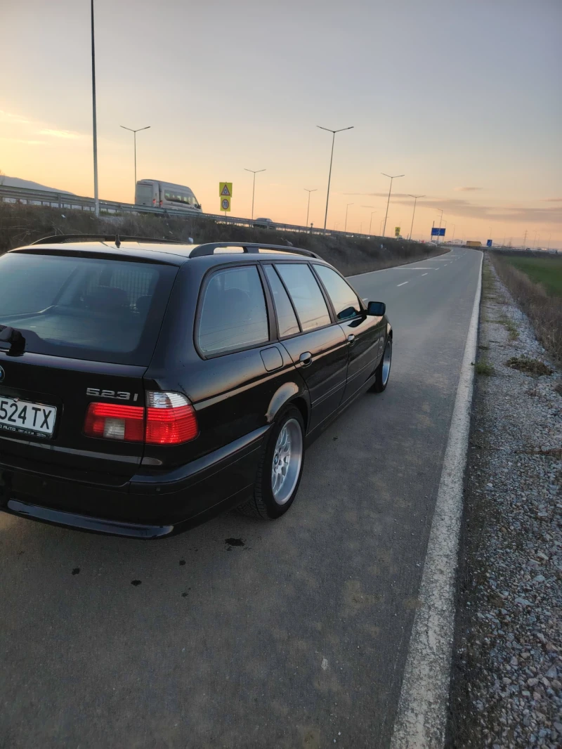 BMW 523, снимка 7 - Автомобили и джипове - 49627842