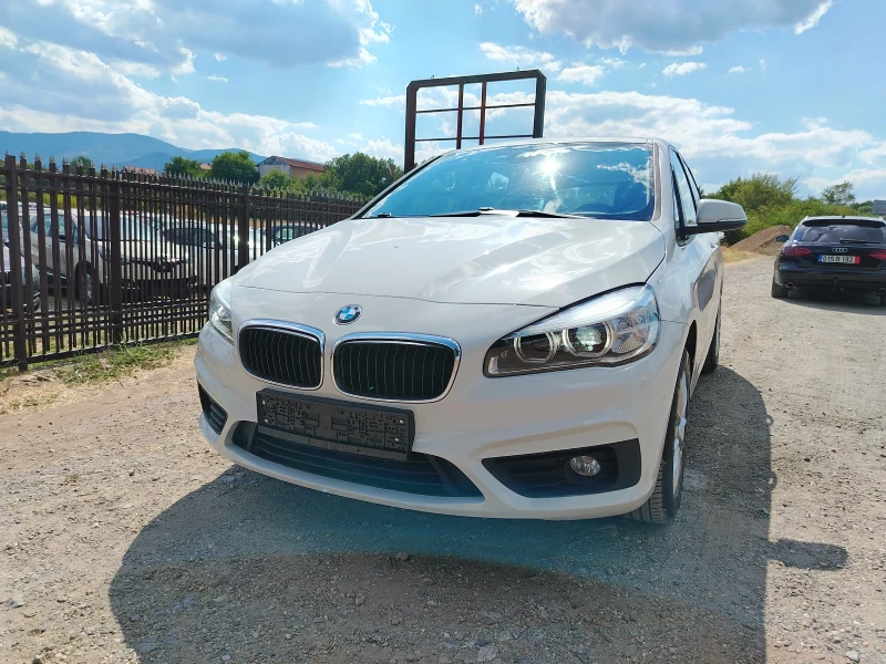 BMW 2 Active Tourer 218 , снимка 2 - Автомобили и джипове - 51601684