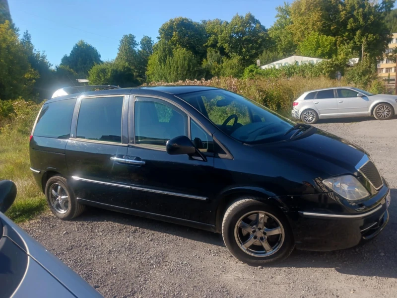 Lancia Phedra, снимка 2 - Автомобили и джипове - 52283200