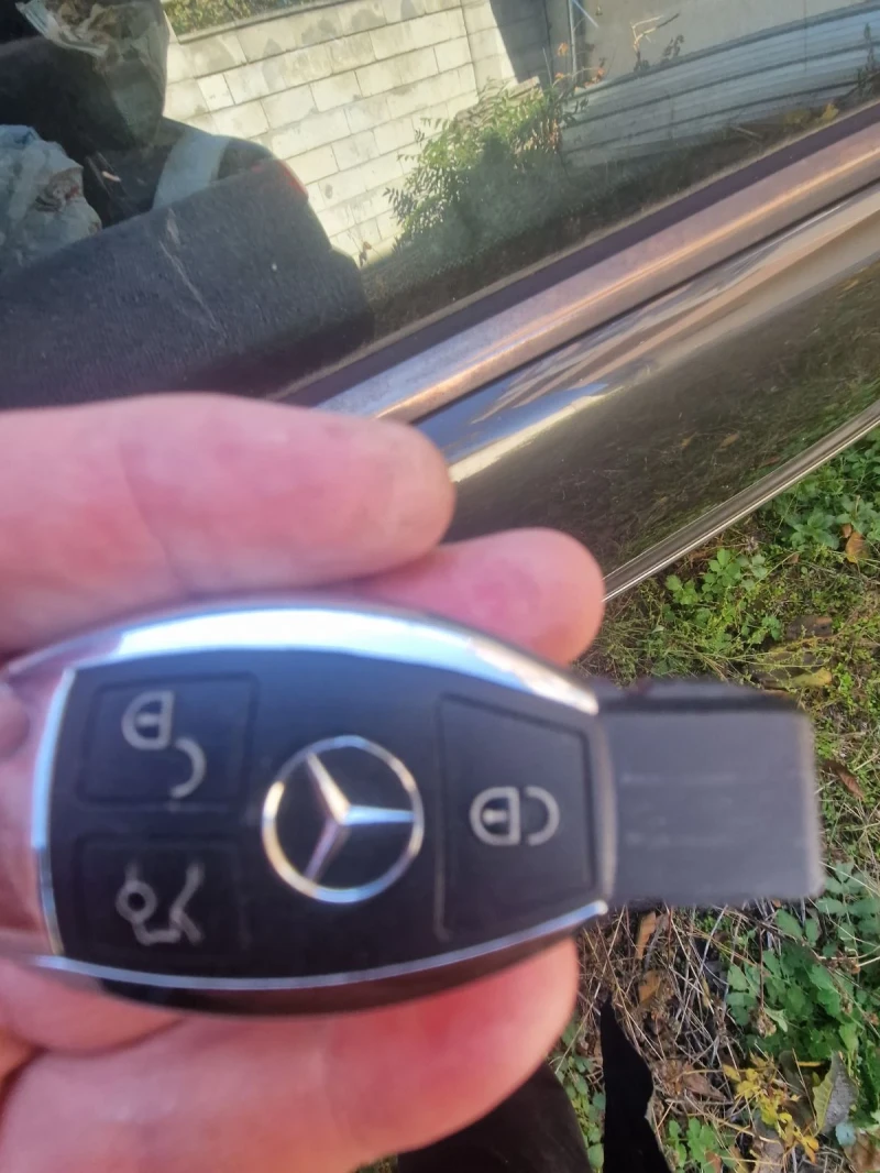 Mercedes-Benz E 270 CDI, снимка 8 - Автомобили и джипове - 52500837