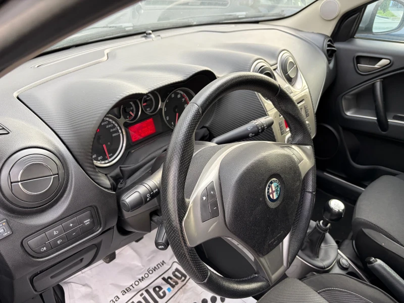 Alfa Romeo MiTo 1.4 TURBO GAZ, снимка 13 - Автомобили и джипове - 52633282