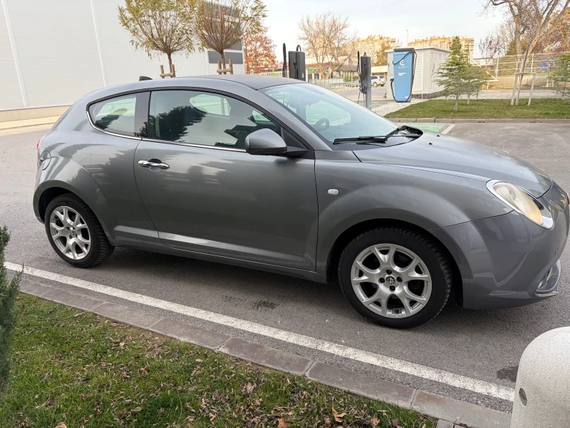 Alfa Romeo MiTo 1.4 TURBO GAZ, снимка 9 - Автомобили и джипове - 52633282