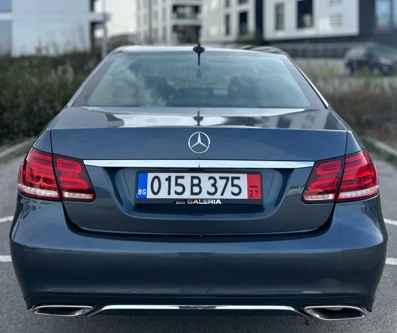 Mercedes-Benz E 300 BLUETEC* FULL LED, снимка 9 - Автомобили и джипове - 52723676