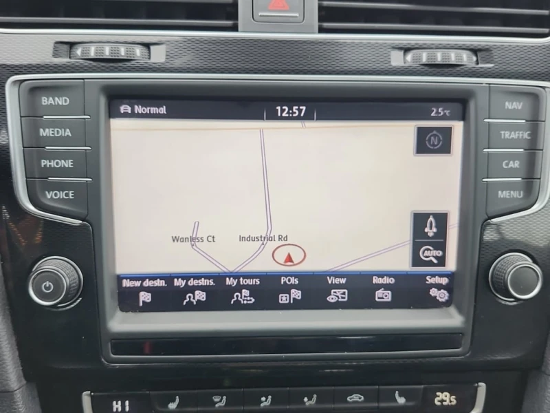 VW Golf GTI * CARFAX * ФИНАНСИРАНЕ, снимка 10 - Автомобили и джипове - 52830656