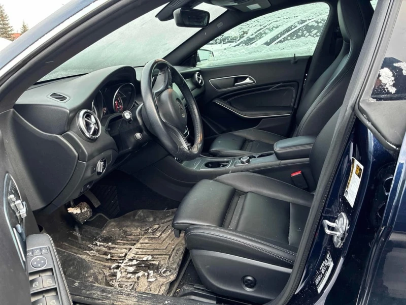 Mercedes-Benz CLA * 250 * CARFAX * БЕЗ ПЪРВОНАЧАЛНА ВНОСКА, снимка 5 - Автомобили и джипове - 52967194