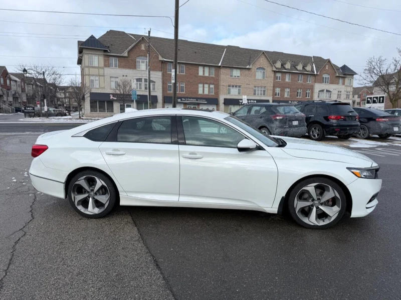 Honda Accord КАМЕРА * ПОДГРЕВ* ПЕРА* DIGITAL* ЕЛ. СЕДАЛКИ, снимка 6 - Автомобили и джипове - 53126086