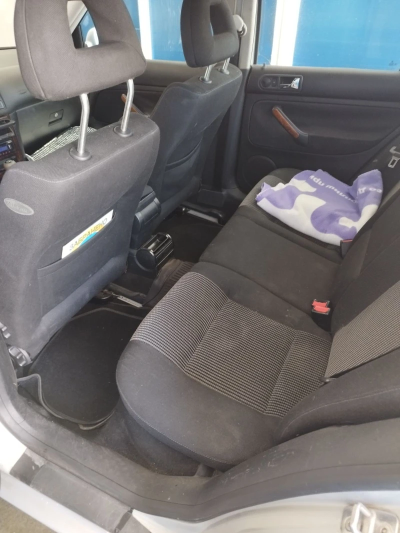 VW Bora, снимка 9 - Автомобили и джипове - 53513594