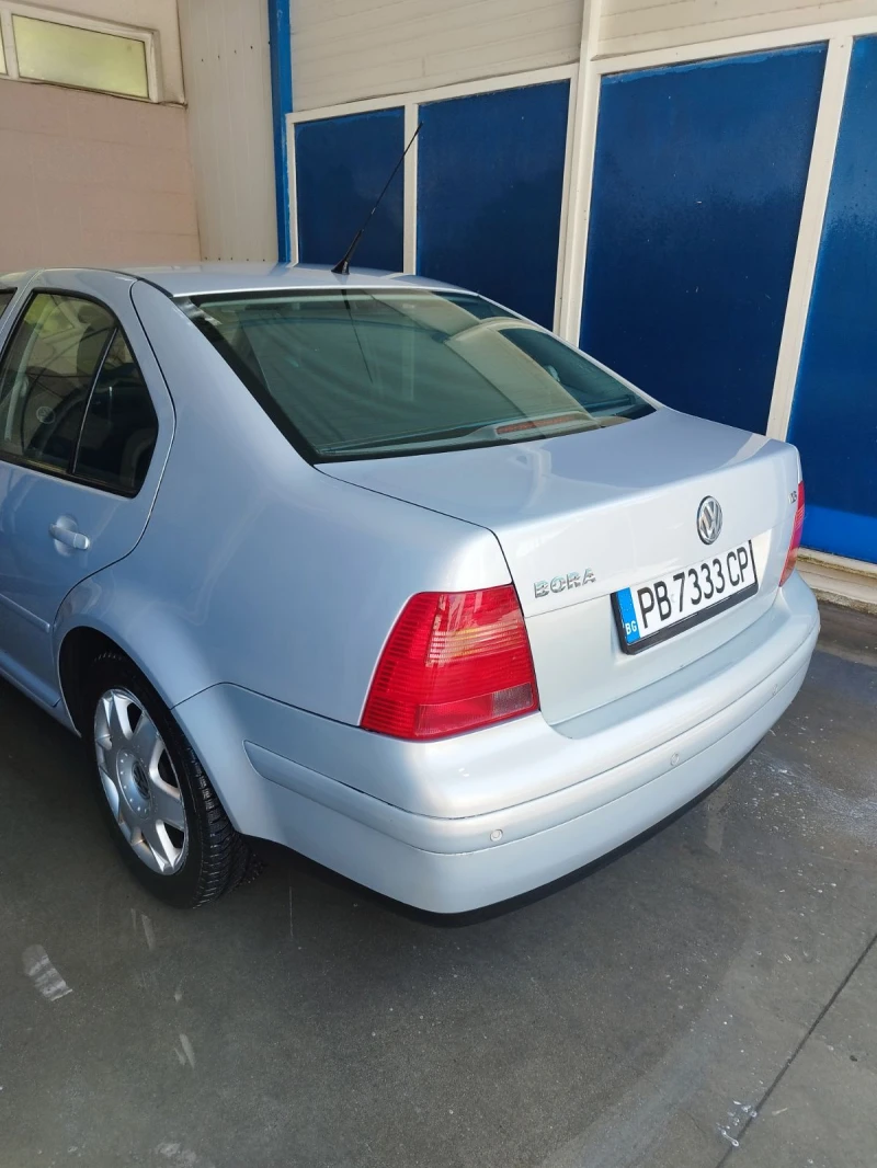 VW Bora, снимка 5 - Автомобили и джипове - 53513594