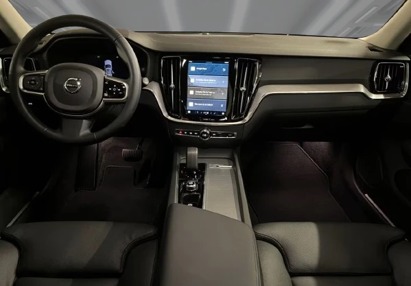 Volvo V60 B4 = Plus Dark = Гаранция - изображение 8