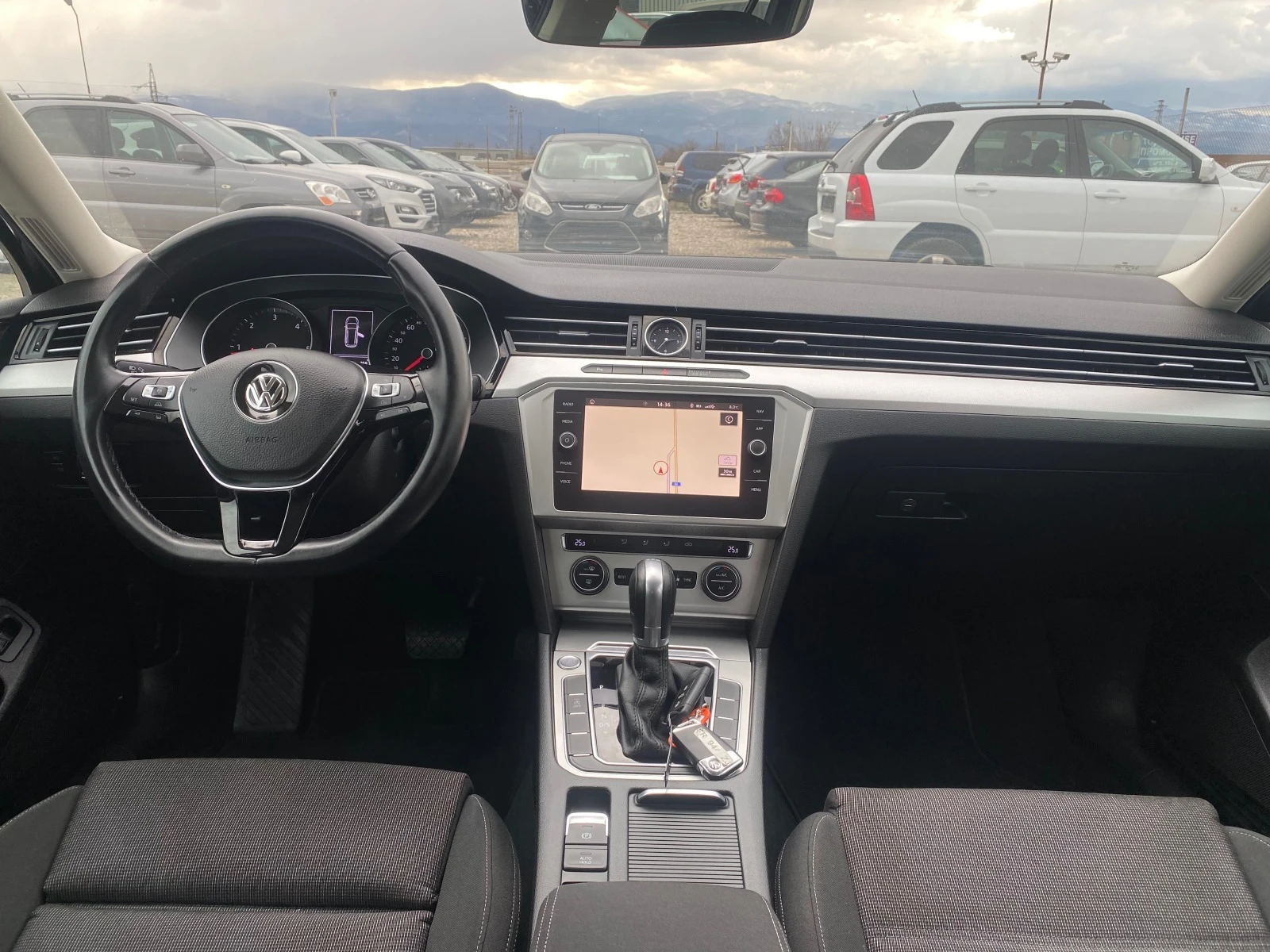 VW Passat 2.0 TDI  | Mobile.bg   15