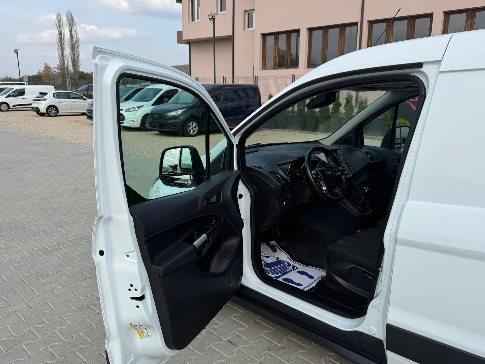 Ford Connect CAMERA NAVI MAXI  - изображение 9