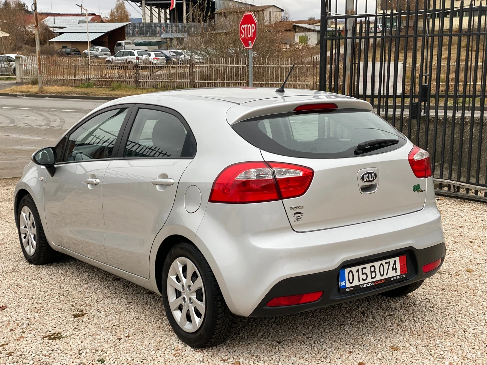 Kia Rio Бензин / Газ - изображение 6