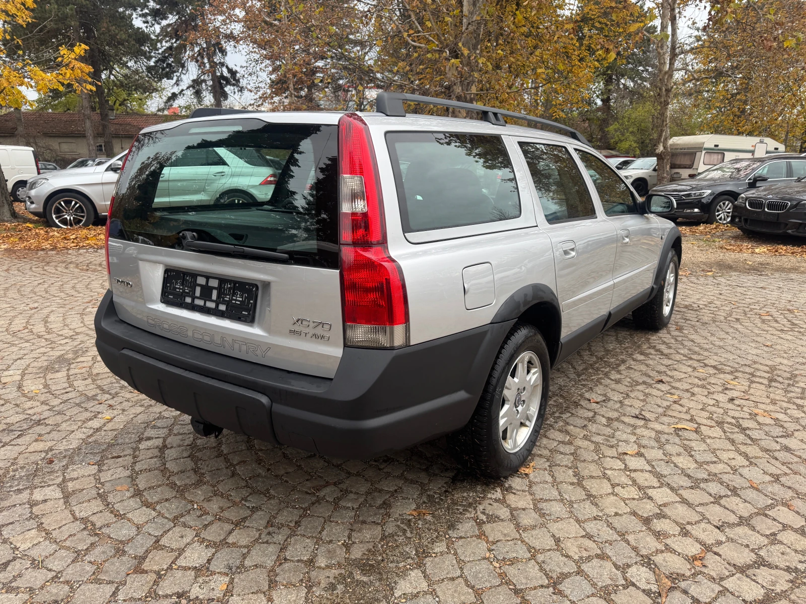 Volvo Xc70 2.5TURBO-CROSS COUNTRY-4x4 - изображение 5