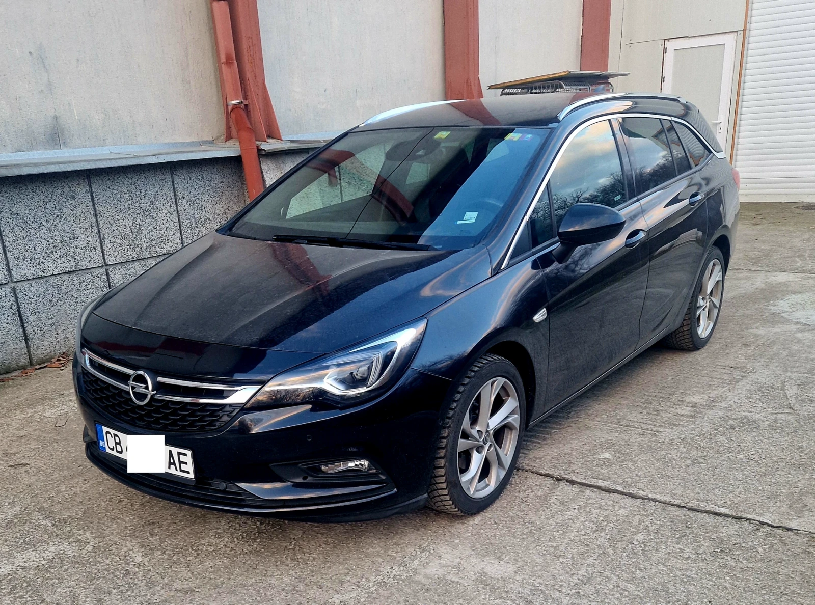 Opel Astra 1.4i /NAVI /EURO 6D / 166 000км. РЕАЛНИ КИЛОМЕТРИ/ - изображение 2