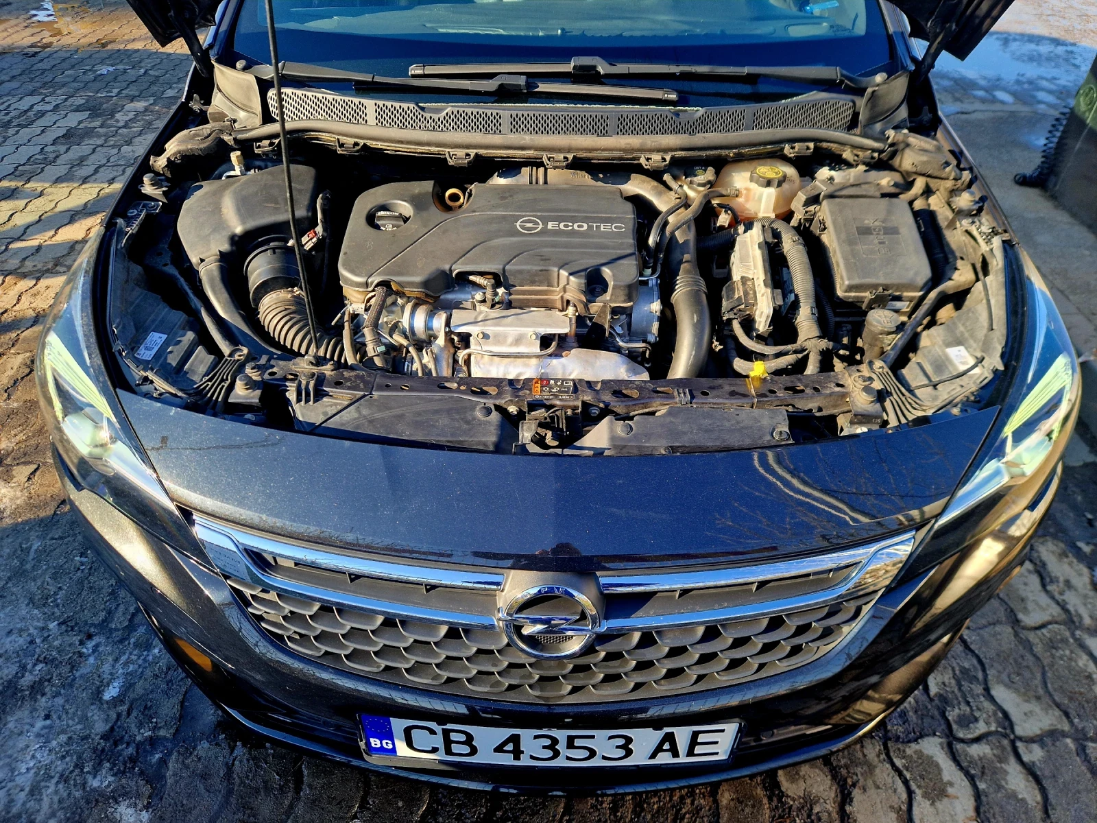 Opel Astra 1.4i /NAVI /EURO 6D / 166 000км. РЕАЛНИ КИЛОМЕТРИ/ - изображение 7