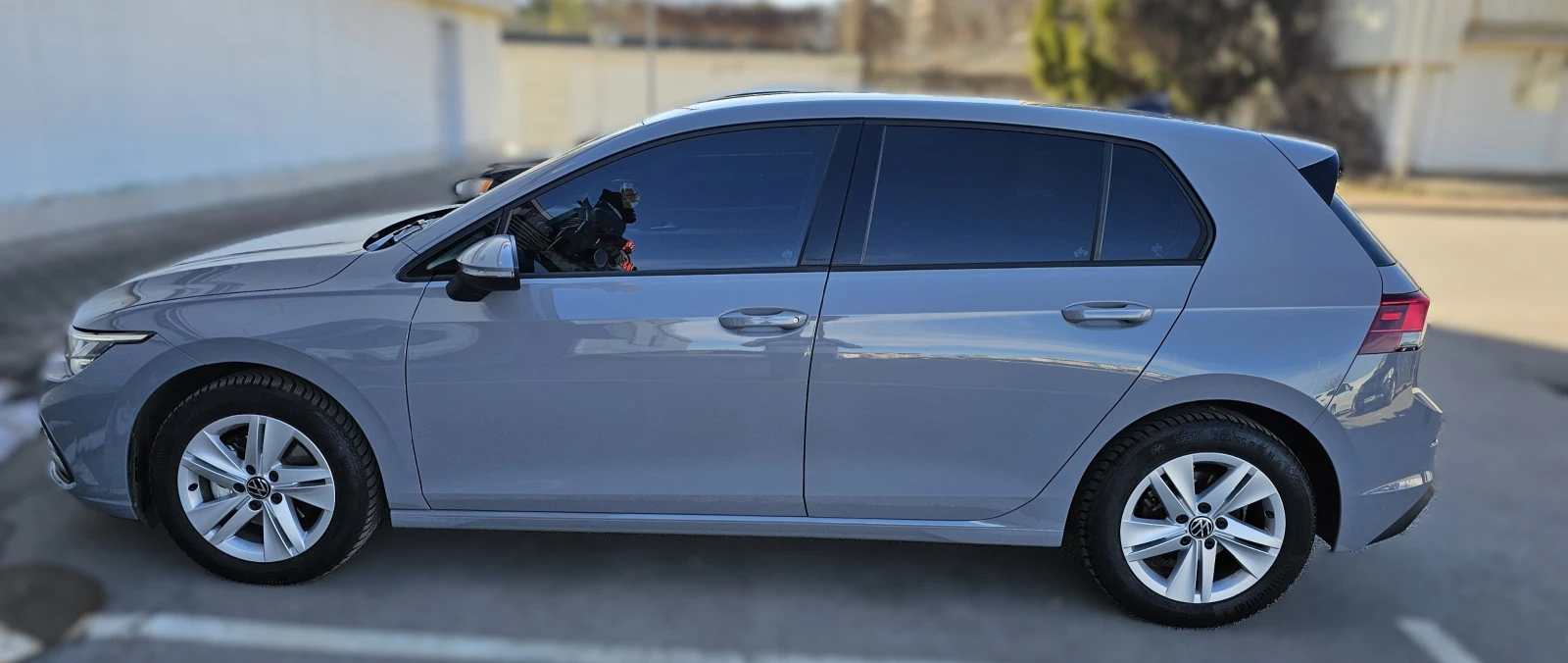 VW Golf eTSI LIFE DSG Гаранционен автомобил - изображение 9