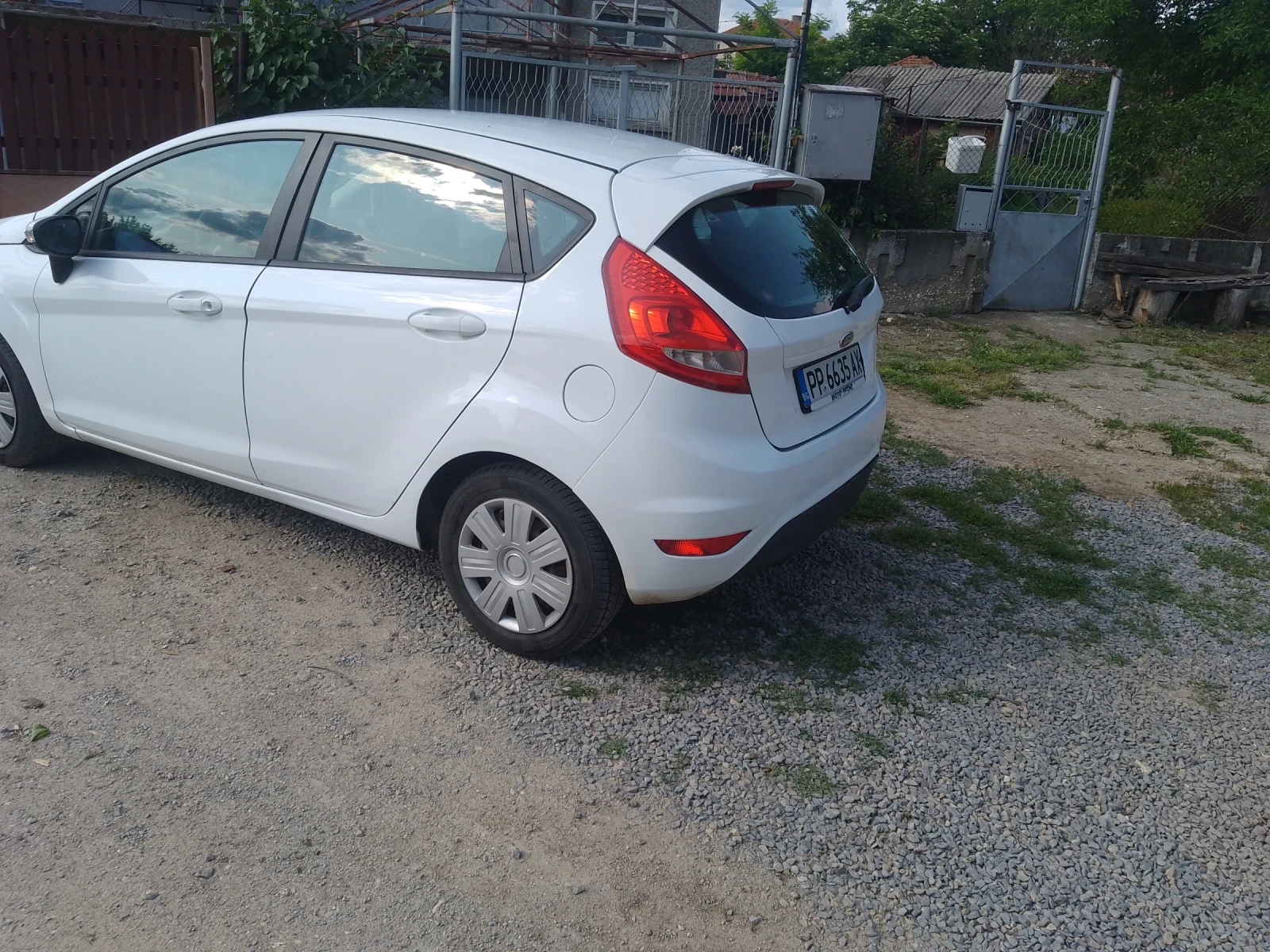 Ford Fiesta  - изображение 2
