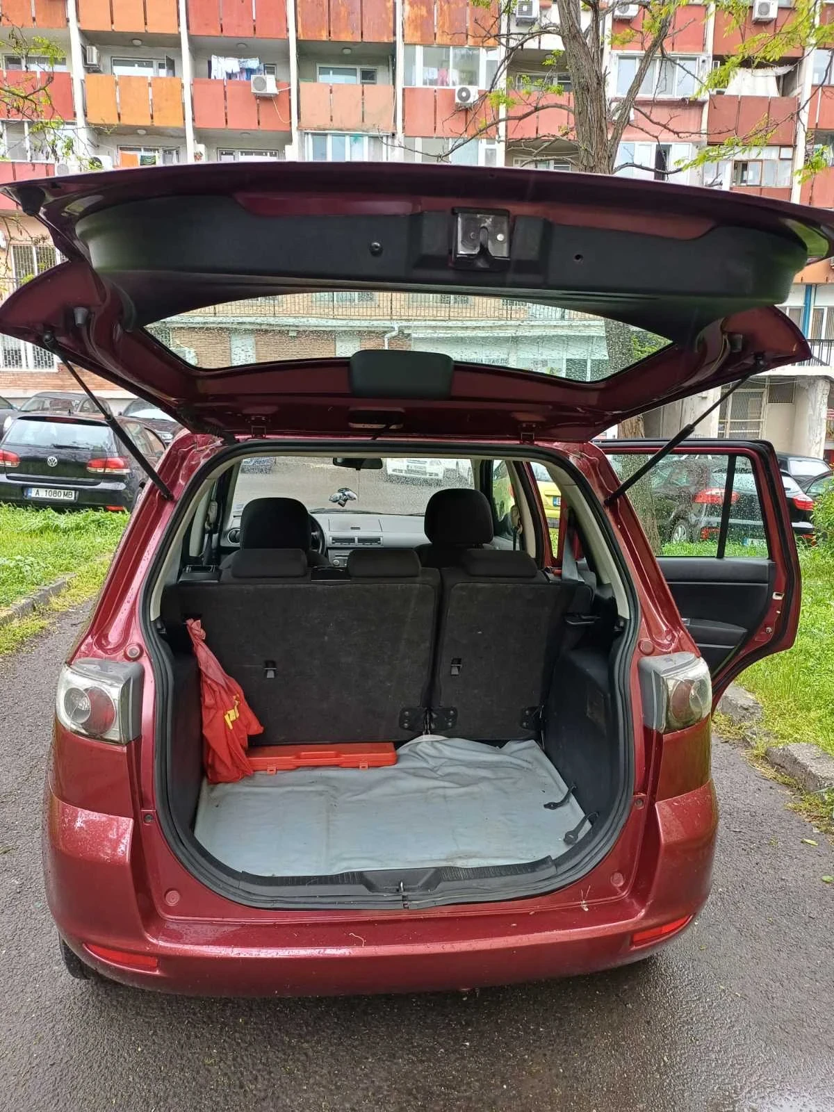 Mazda 2 1.4i - изображение 6