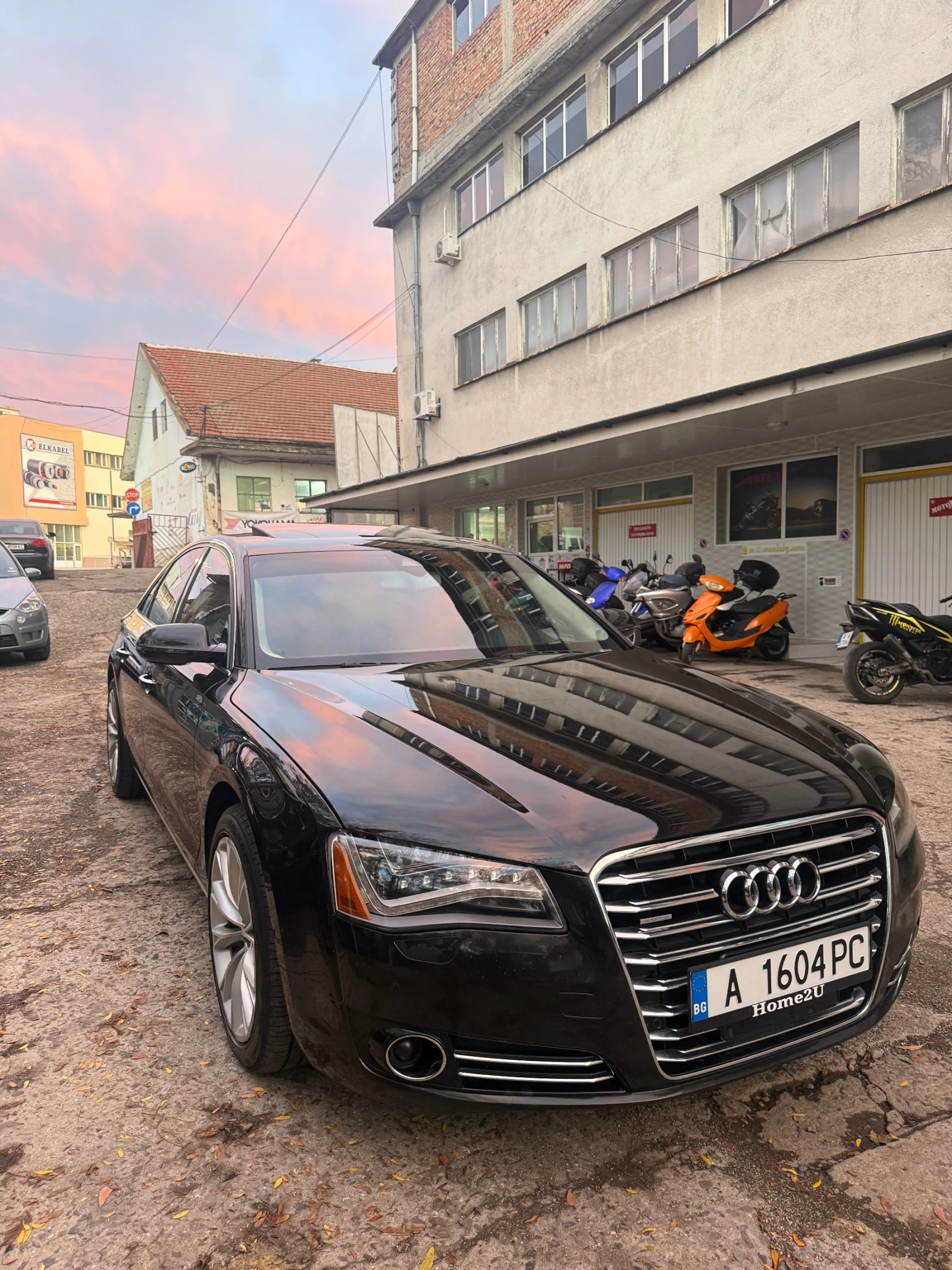 Audi A8 4.2i - изображение 2