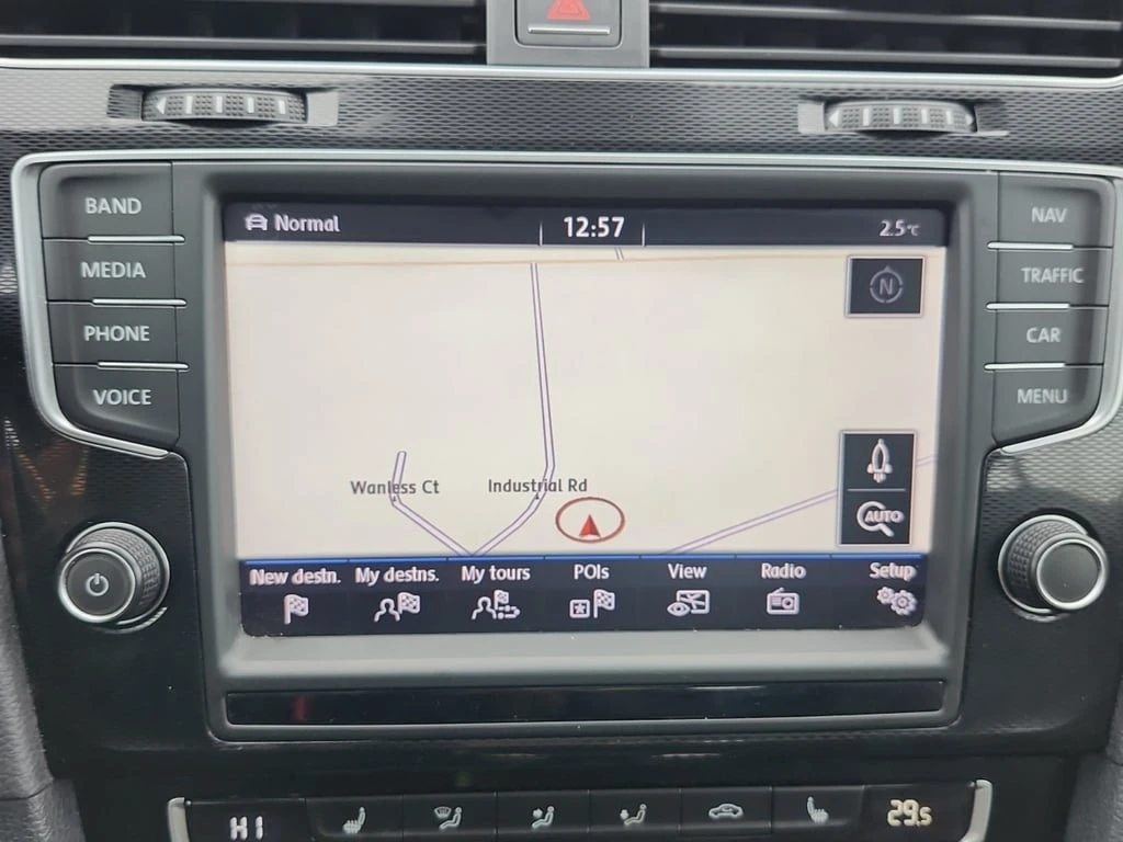 VW Golf GTI * CARFAX * ФИНАНСИРАНЕ - изображение 10