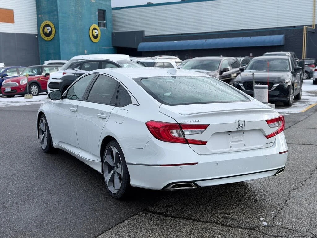 Honda Accord КАМЕРА * ПОДГРЕВ* ПЕРА* DIGITAL* ЕЛ. СЕДАЛКИ - изображение 4