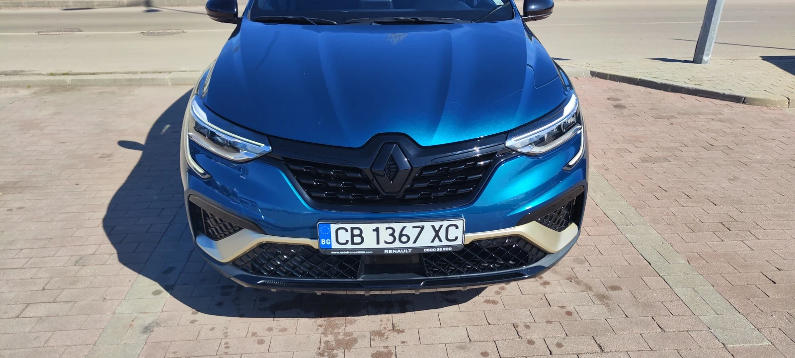 Renault Arkana, снимка 4 - Автомобили и джипове - 53768917