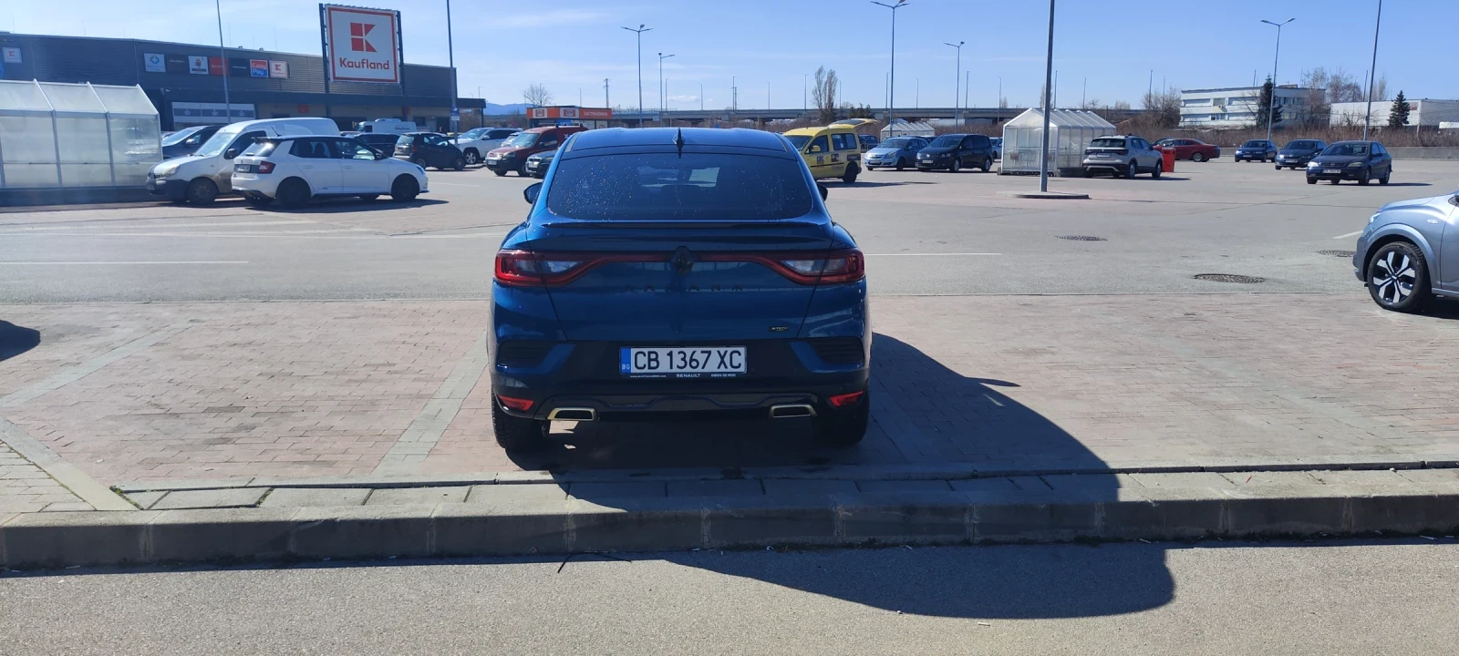 Renault Arkana, снимка 6 - Автомобили и джипове - 53768917