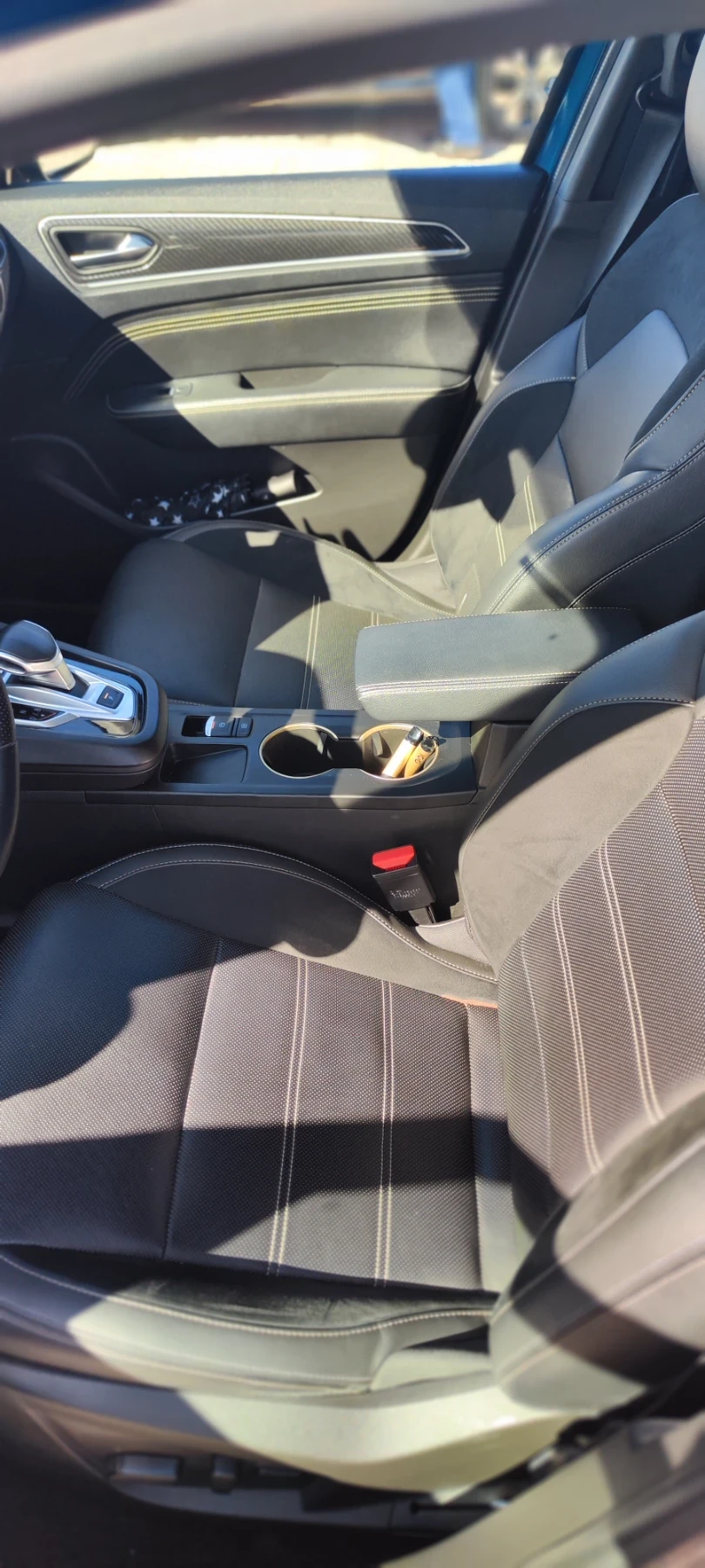 Renault Arkana, снимка 15 - Автомобили и джипове - 53768917