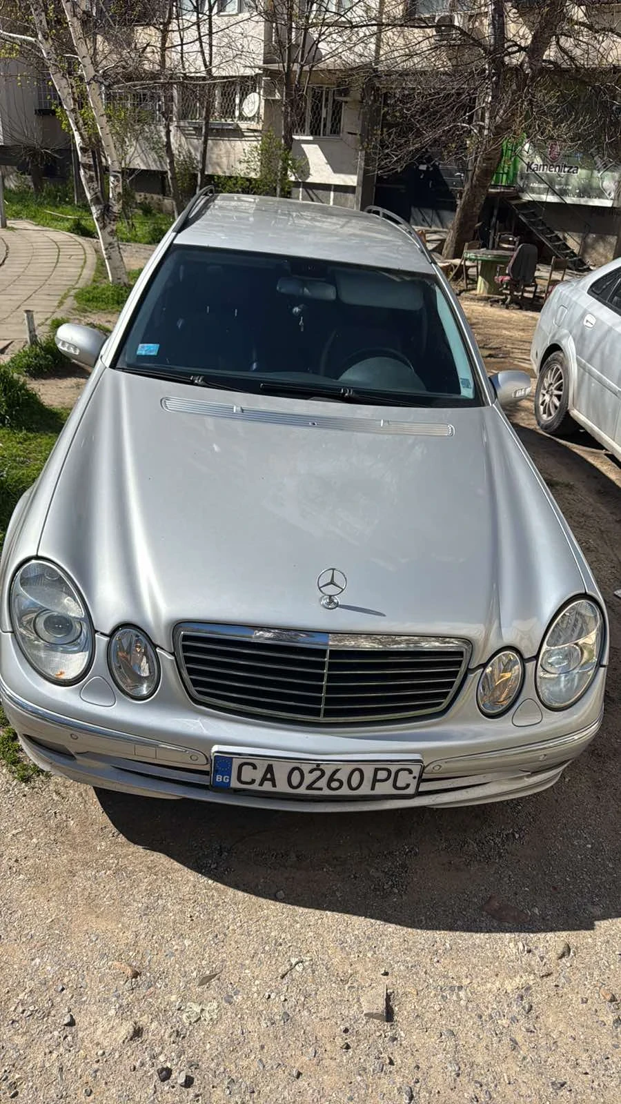 Mercedes-Benz E 220