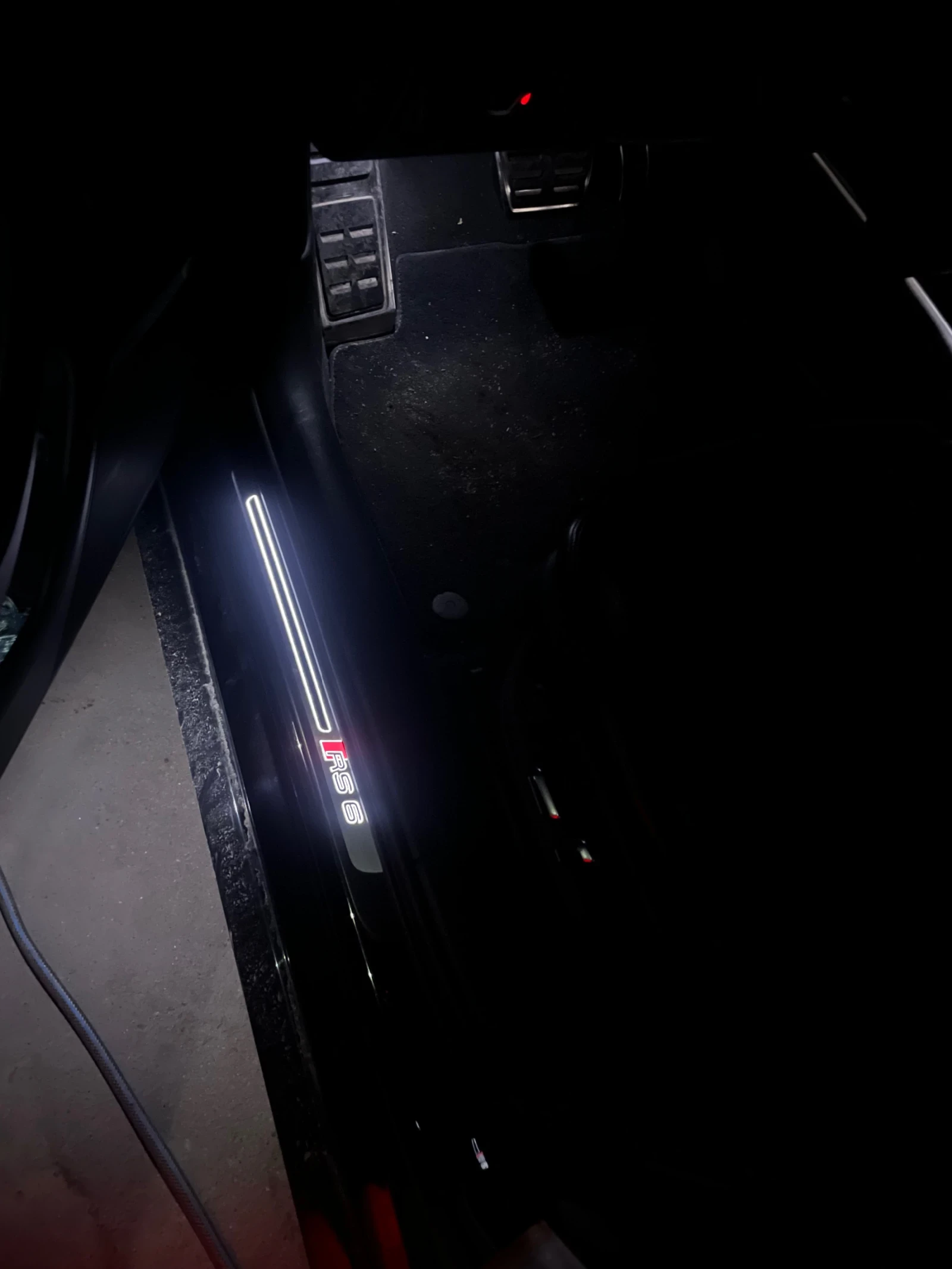 Audi Rs6 Performance БАРТЕР ЛИЗИНГ, снимка 16 - Автомобили и джипове - 54239515