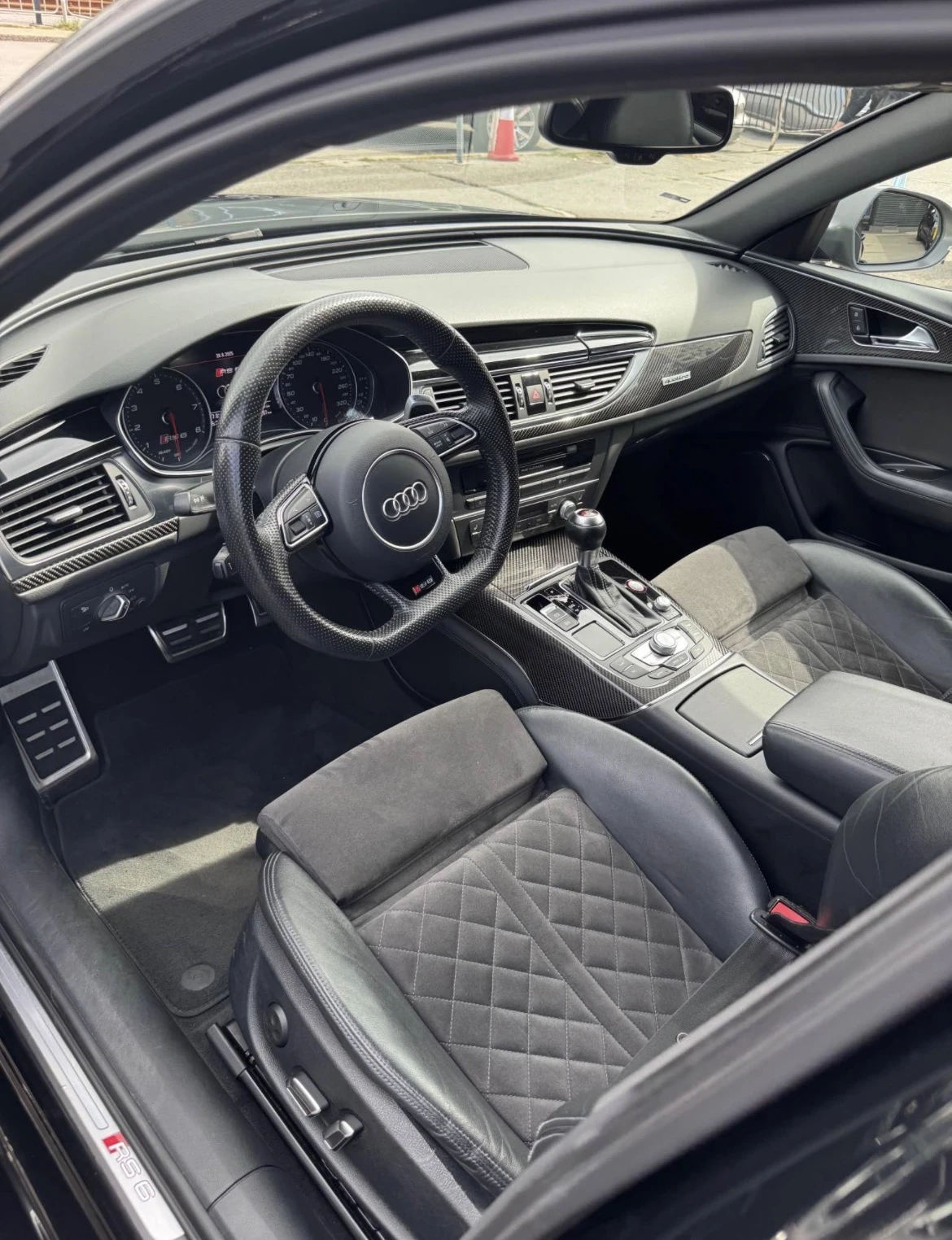 Audi Rs6 Performance БАРТЕР ЛИЗИНГ, снимка 12 - Автомобили и джипове - 54239515