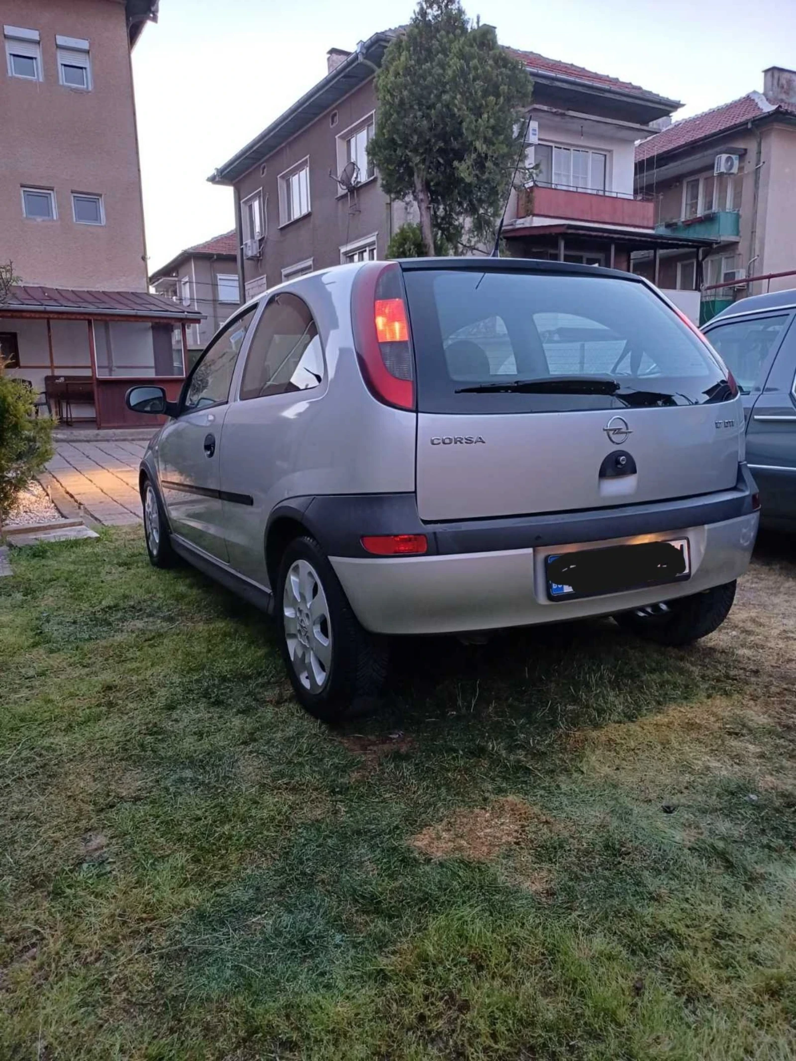 Opel Corsa, снимка 3 - Автомобили и джипове - 54338558