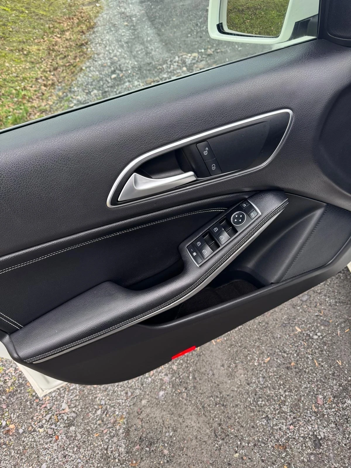 Mercedes-Benz A 220, снимка 10 - Автомобили и джипове - 54671410