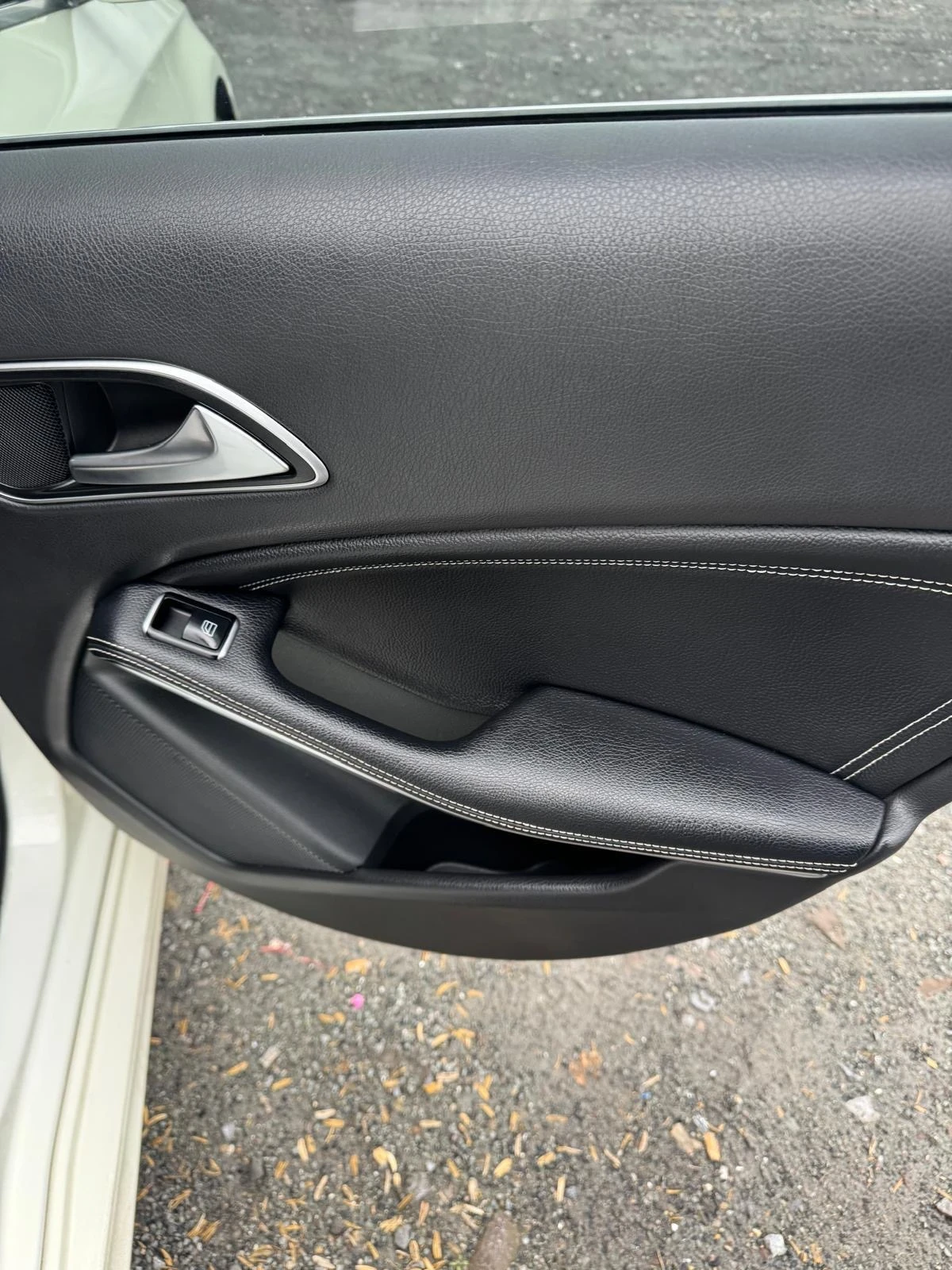 Mercedes-Benz A 220, снимка 11 - Автомобили и джипове - 54671410